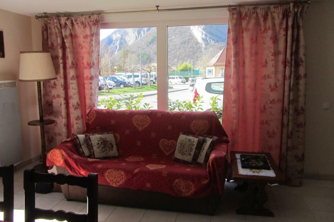 Appartement Le Nid Savoyard à Faverges Extérieur photo
